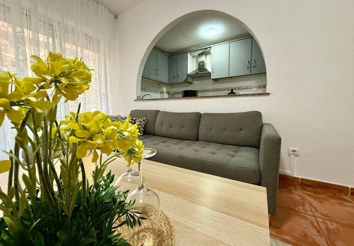 Leilighet i Torrevieja, Alicante, Torrevieja - € 159 900 | Ref: AG19MLSC3744080 - foto 1