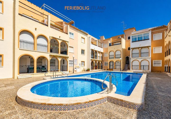Bungalou a Torrevieja, Alicante, Torrevieja - € 135.000 | Ref: FBU21837 - foto 1
