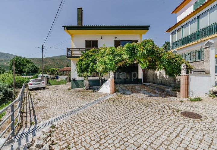 Villa en Guarda, Guarda, Guarda - € 240.000 | Ref: 111260123 - photo 1