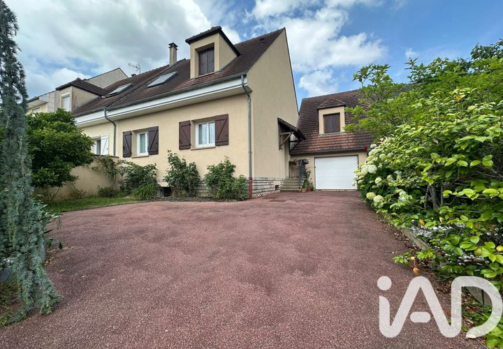 Villa a Rambouillet, Yvelines, Rambouillet - € 499.000 | Ref: 12885 - foto 1