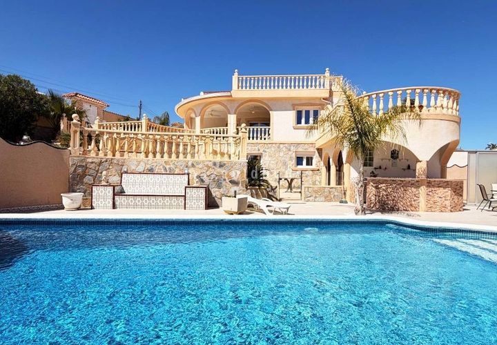 Villa a Ciudad Quesada, Alicante, Ciudad Quesada - € 749.900 | Ref: 01-EG-1328 - foto 1