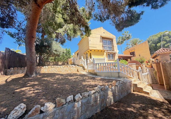 Villa a Los Balcones, Alicante, Los Balcones - € 490.000 | Ref: 2-16163/77361 - foto 1
