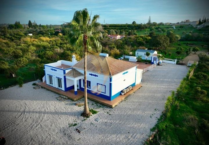 Villa i Lagoa, Faro, Lagoa - € 695.000 | Ref: 061083 - foto 1