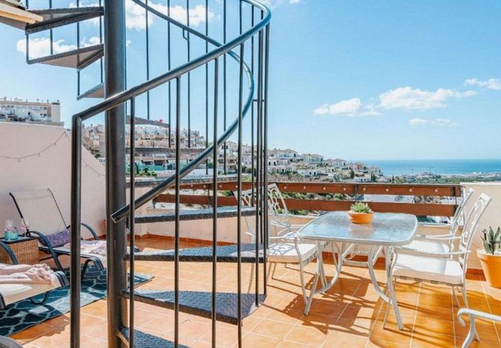Leilighet i Estepona, Malaga, Estepona - € 320 000 | Ref: R5406343 - foto 1