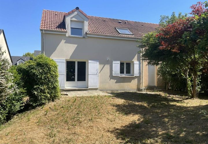 Villa i Louviers, Eure, Louviers - € 143.500 | Ref: ATR-01-01-0173-01-3885 - foto 1