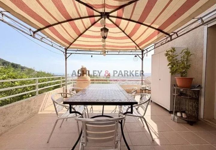 Villa i Nice, Alpes-Maritimes, Nice - € 1.275.000 | Ref: LG3648 - foto 1