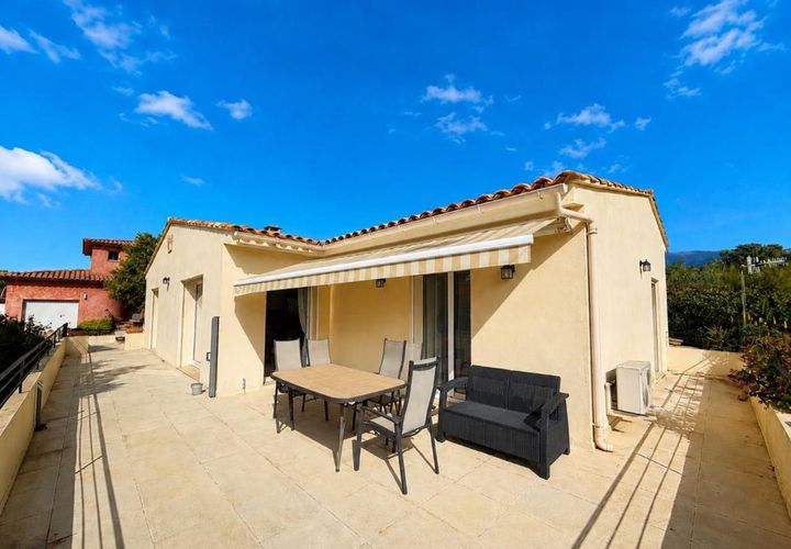 Villa i Porto-Vecchio, Corse-du-Sud, Porto-Vecchio - € 493.500 | Ref: M3049 - foto 1