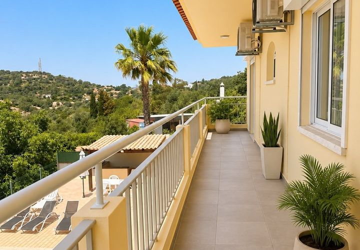 Villa a Estoi, Faro, Estoi - € 4.000/mes | Ref: HCE14 - foto 1
