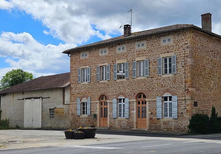 Villa a Bage-Dommartin, Ain, Bage-Dommartin - € 180.000 | Ref: 87087910 - foto 1