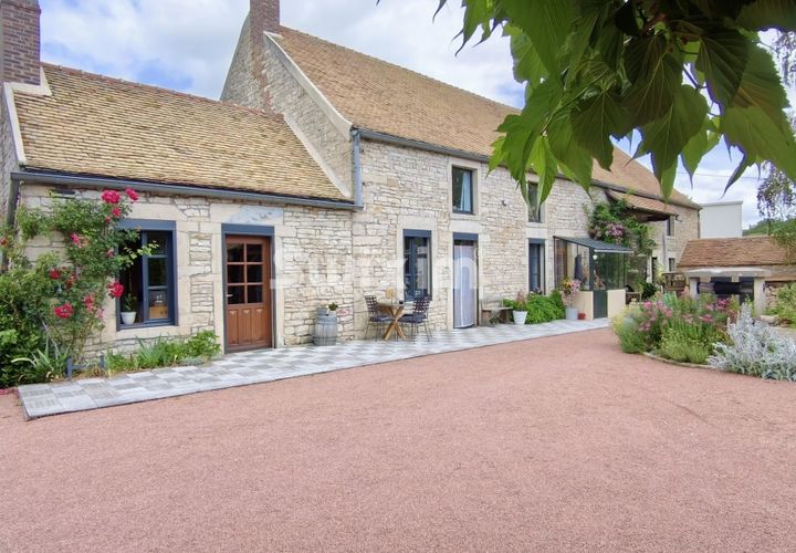 Landejendom i Beaune, Cote-d'Or, Beaune - € 890.000 | Ref: 70765PP - foto 1