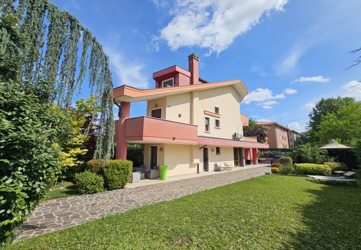 Villa i Padua, Padua, Padua - € 465.000 | Ref: CS 900 - foto 1