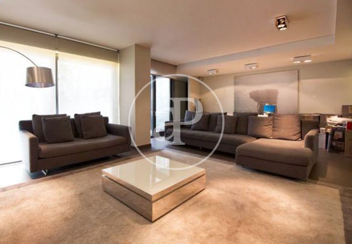 Villa a Madrid, Madrid, Madrid - € 4.500.000 | Ref: VM2606057 - foto 1