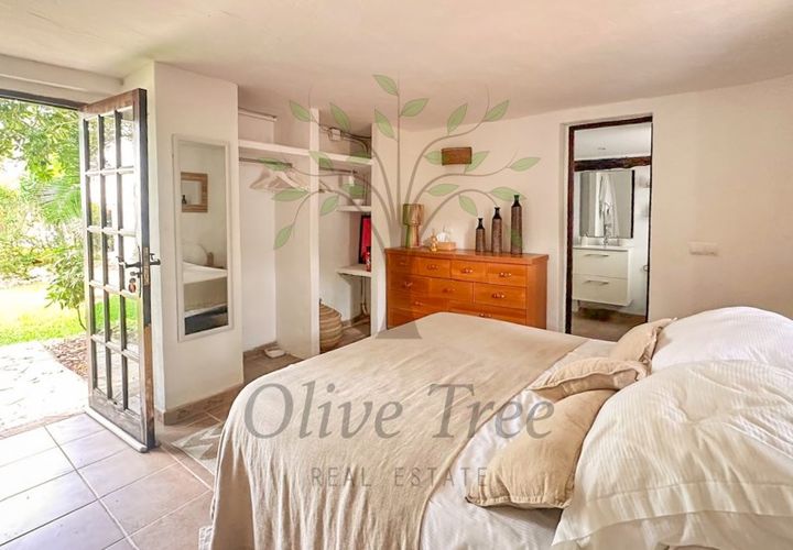 Villa a Cala de Bou, Ibiza, Cala de Bou - € 12.000/mes | Ref: CAS_1164 - foto 1