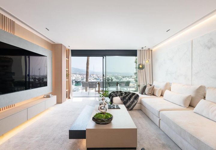 Apartamento en Marbella, Malaga, Marbella - € 2.950.000 | Ref: MLSC2637129 - photo 1