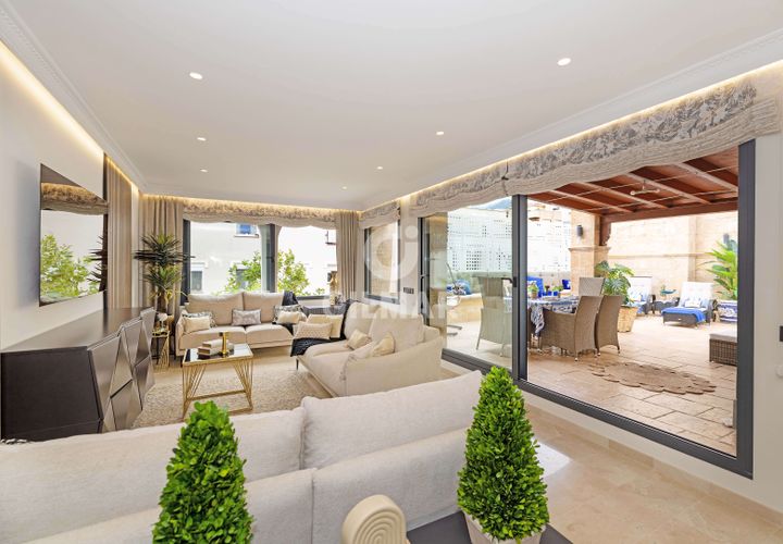 Penthouse i Marbella, Malaga, Marbella - € 1 350 000 | Ref: 223895 - foto 1