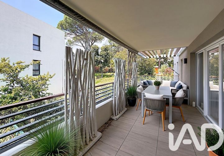 Apartament a Saint-Raphaël, Var, Saint-Raphaël - € 2.400/mes | Ref: 7063 - foto 1