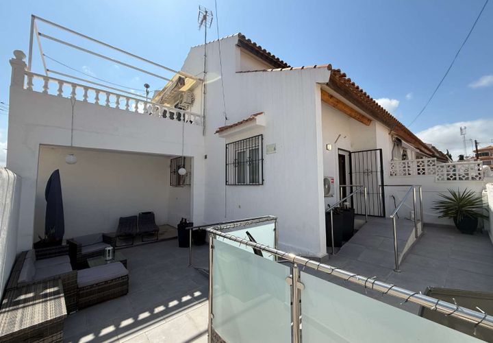 Bungalow i Orihuela, Alicante, Orihuela - € 190.000 | Ref: B-3518 - foto 1