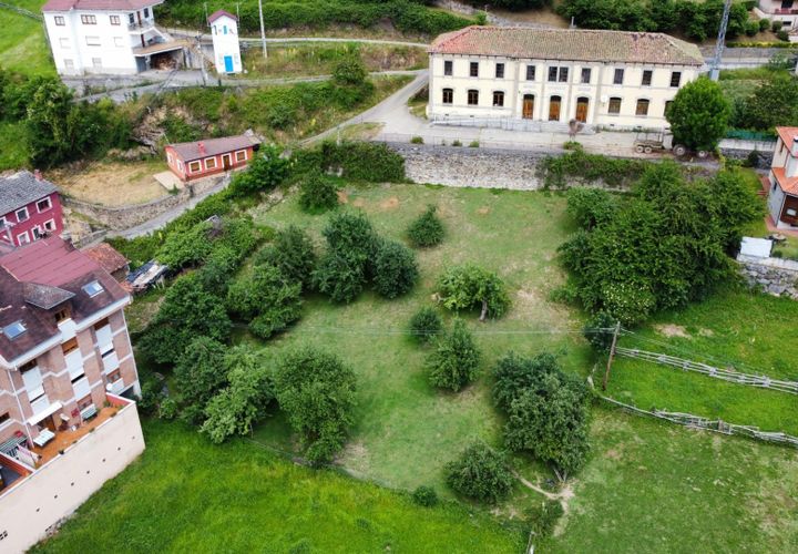 Villa a Aller, Asturias, Aller - € 60.000 | Ref: QPE00414/10606 - foto 1
