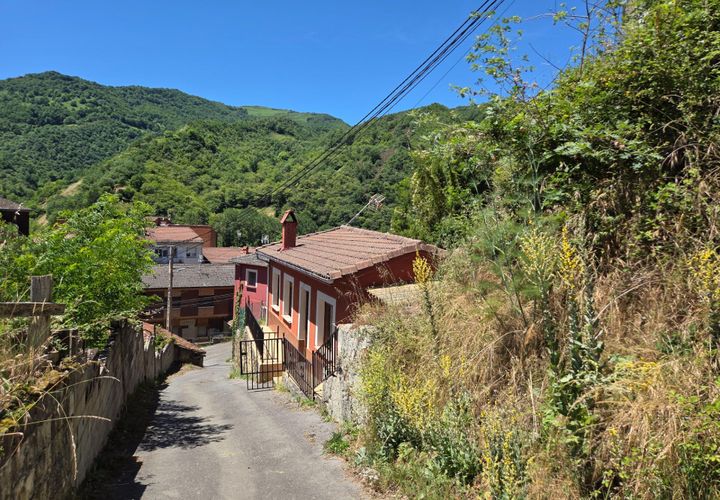 Villa a Aller, Asturias, Aller - € 55.000 | Ref: QPE00415/10606 - foto 1
