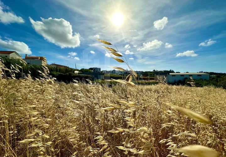 Helårsgrund i Ericeira, Lisbon, Ericeira - € 220.000 | Ref: V26084 - foto 1