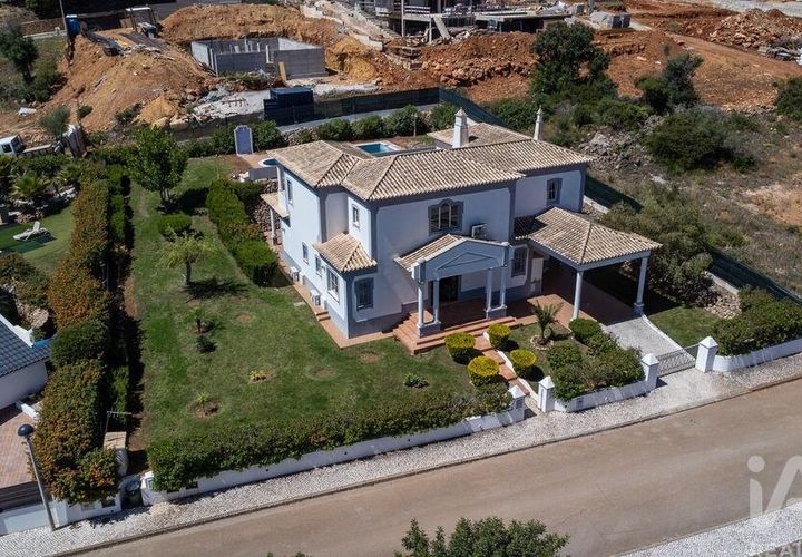 Byhus i Albufeira, Faro, Albufeira - € 900.000 | Ref: 944185 - foto 1