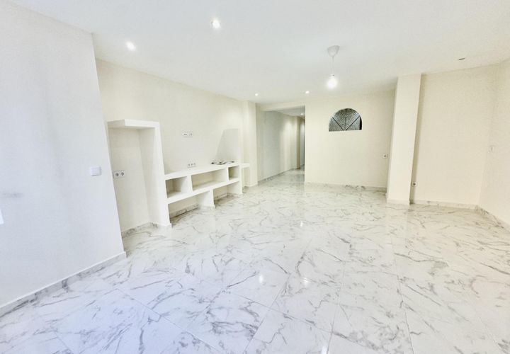 Leilighet i Torrevieja, Alicante, Torrevieja - € 174 900 | Ref: MLSC2498815/13477 - foto 1