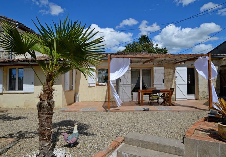 Lejlighed i Duras, Lot-et-Garonne, Duras - € 197.160 | Ref: D5188 - foto 1
