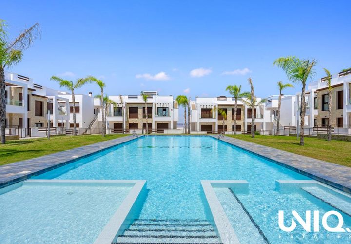 Lejlighed i Torrevieja, Alicante, Torrevieja - € 319.900 | Ref: 1299 - foto 1