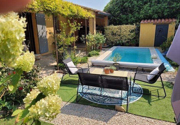 Villa i Apt, Vaucluse, Apt - € 467.000 | Ref: fr041773 - foto 1