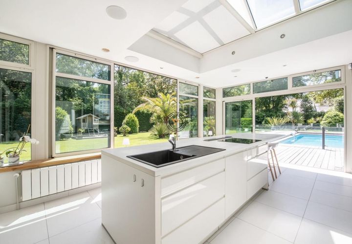 Villa a Carquefou, Loire-Atlantique, Carquefou - € 1.290.000 | Ref: IZM2240-PRIVILEGESIMMOBILIER - foto 1