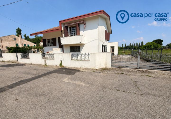 Villa i Papozze, Rovigo, Papozze - € 115.000 | Ref: ADL320 - foto 1