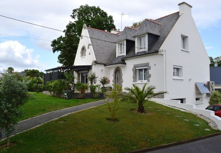 Villa i Pontivy, Morbihan, Pontivy - € 369.000 | Ref: 560022461 - foto 1
