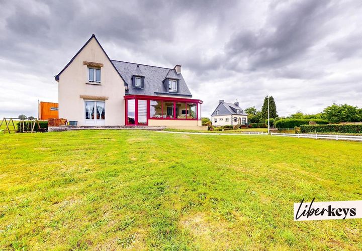 Landejendom i Le Mene, Cotes-d'Armor, Le Mene - € 229.500 | Ref: DOM31761 - foto 1