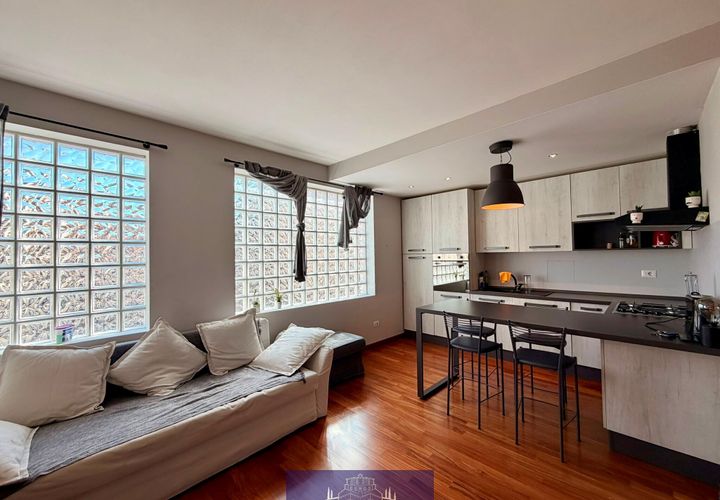 Apartament a Florence, Florence, Florence - € 800/mes | Ref: a26237 - foto 1