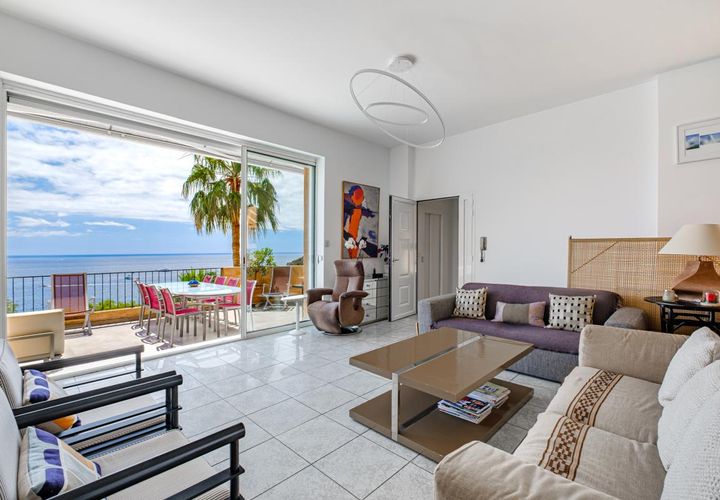 Villa i Eze, Alpes-Maritimes, Eze - € 2.800.000 | Ref: DOM32599 - foto 1