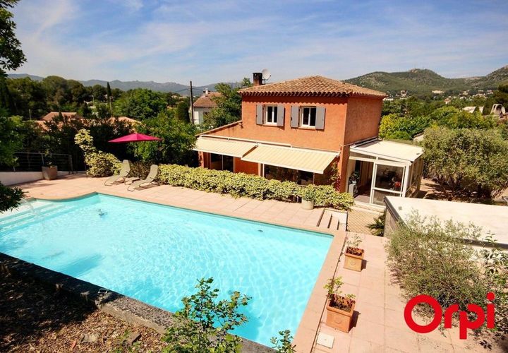 Villa a Allauch, Bouches-du-Rhone, Allauch - € 699.000 | Ref: YBYX-Z81-GD8 - foto 1