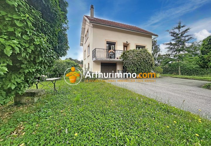 Villa i Bourgoin-Jallieu, Isere, Bourgoin-Jallieu - € 300.000 | Ref: 87089534 - foto 1