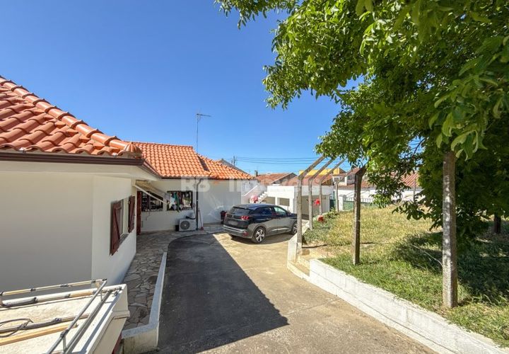Villa i Olaia e Paco, Santarem, Olaia e Paco - € 380.000 | Ref: 02048-26 - foto 1