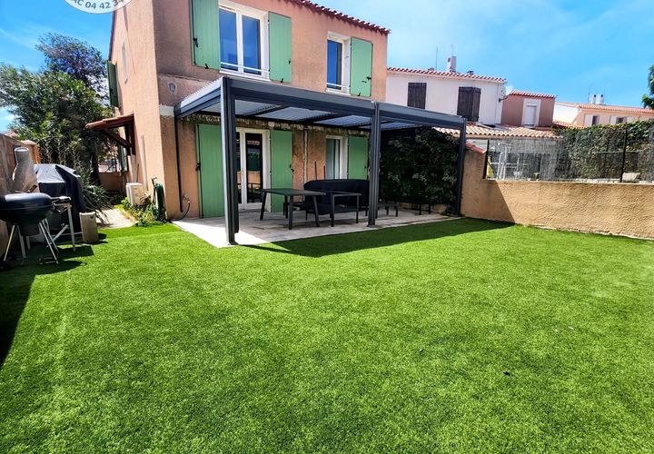 Villa en Vitrolles, Bouches-du-Rhone, Vitrolles - € 349.000 | Ref: 87087533 - photo 1