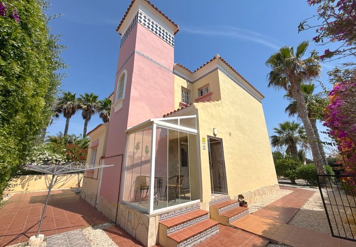 Villa i Cabo Roig, Alicante, Cabo Roig - € 349.950 | Ref: 34-178402/77953 - foto 1