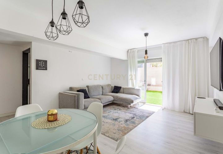 Lejlighed i Oeiras, Lisbon, Oeiras - € 330.000 | Ref: C0440-01001 - foto 1