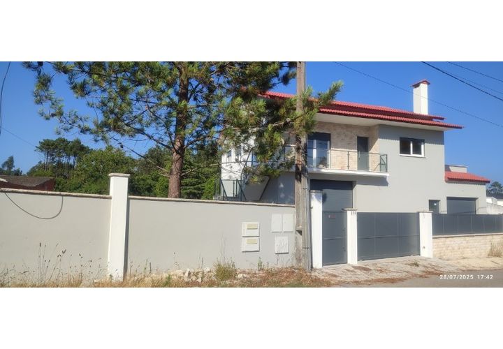 Villa a Monte Real, Leiria, Monte Real - € 315.000 | Ref: CAS_275 - foto 1