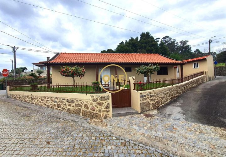 Byhus i Barcelos, Braga, Barcelos - € 290.000 | Ref: ONE0021923-5 - foto 1