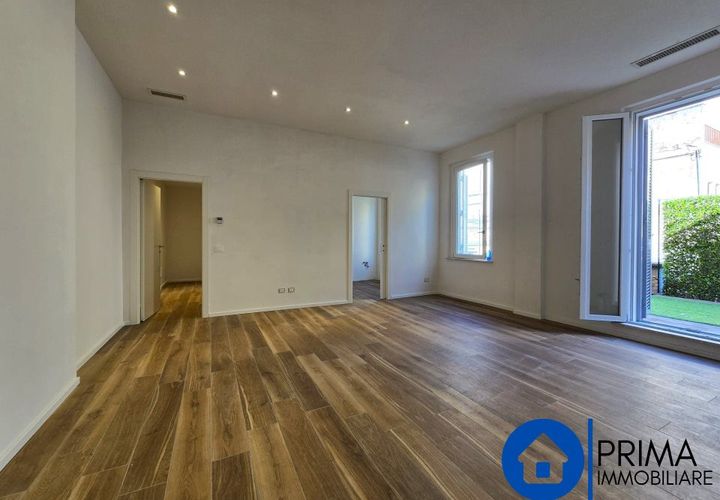 Apartament a Terni, Terni, Terni - € 650/mes | Ref: MF-650 - foto 1
