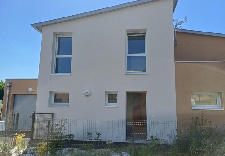 Villa i Saumur, Maine-et-Loire, Saumur - € 235.000 | Ref: LA20260608ig01 - foto 1