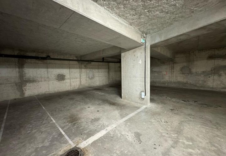 Garage i Puteaux, Hauts-de-Seine, Puteaux - € 30.000 | Ref: S3N3-YHX-5UM - foto 1