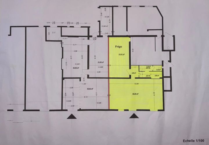 L'establiment comercial a Trets, Bouches-du-Rhone, Trets - € 3.420/mes | Ref: 87095565 - foto 1