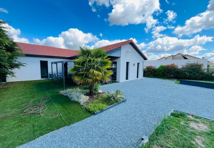 Villa i Riorges, Loire, Riorges - € 312.000 | Ref: EV6605LUR - foto 1