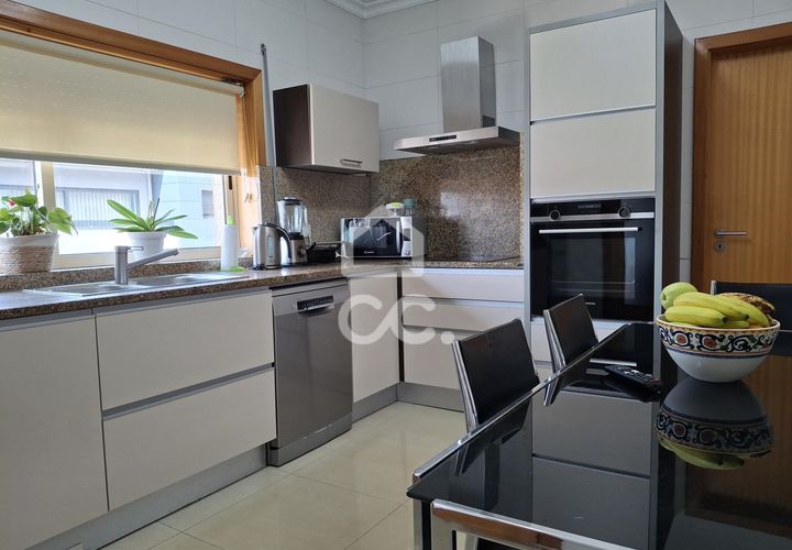 Leilighet i Lousada, Porto, Lousada - € 275 000 | Ref: 365/A/03343 - foto 1