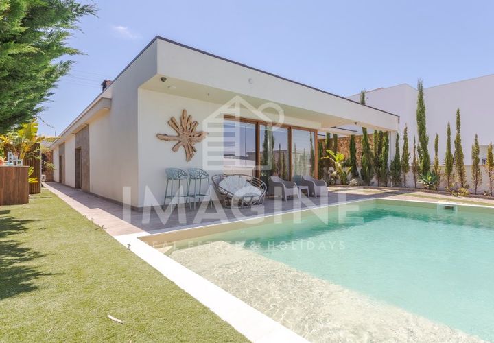 Villa a Setubal, Setubal, Setubal - € 3.500/mes | Ref: CAS__T3_1114 - foto 1